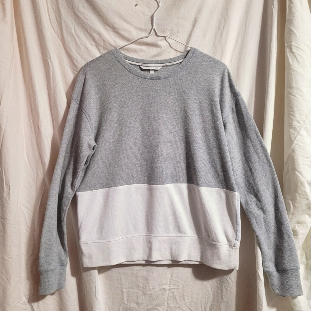 Victoria's Secret "LOVE VS" Colourblock crewneck, size SML